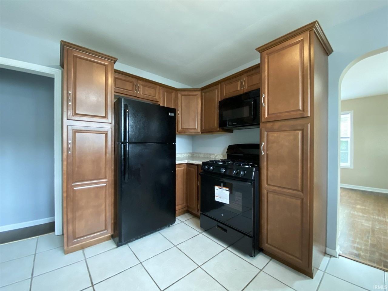 612 S Henderson St - Photo 5 of 15