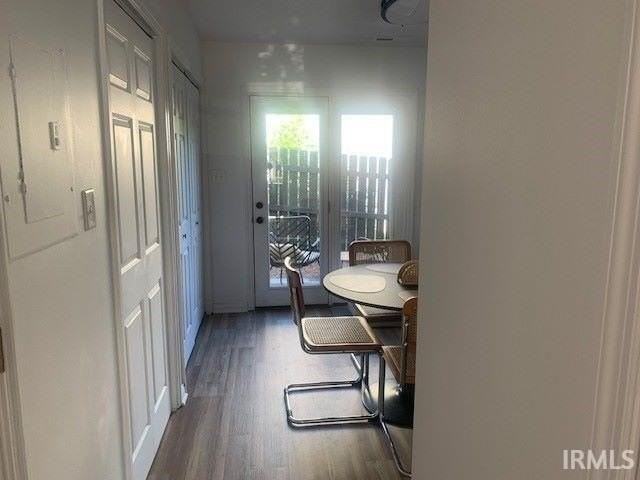 720 E Sherwood Hills Dr - Photo 3 of 13
