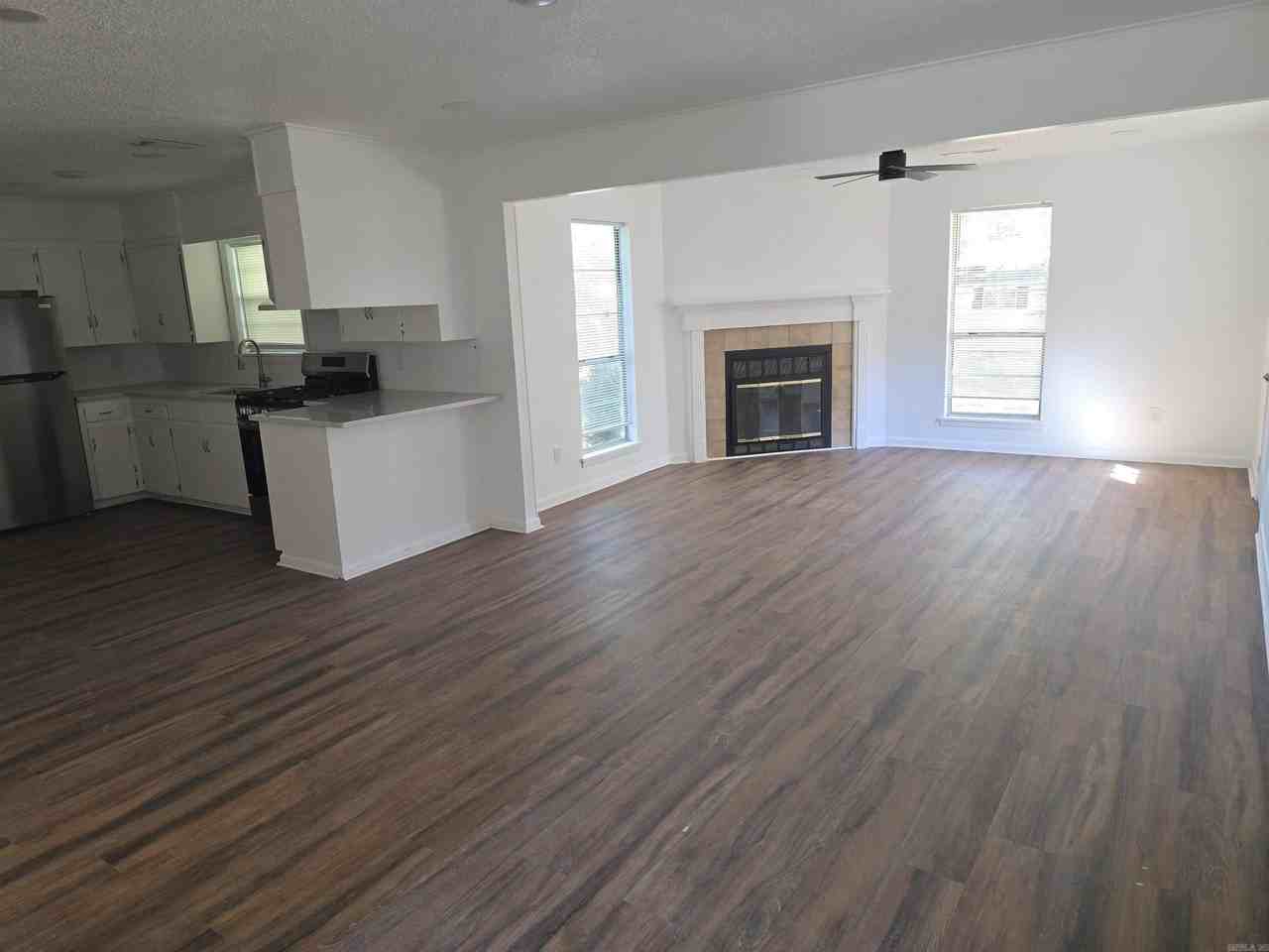 51 Wagner St - Photo 3 of 14