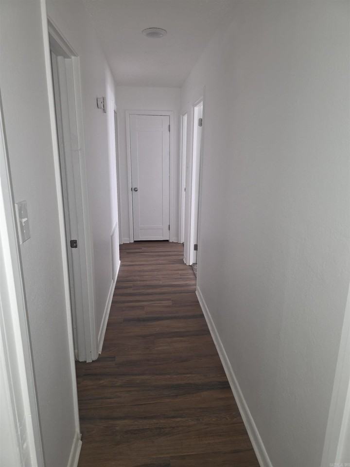 51 Wagner St - Photo 6 of 14