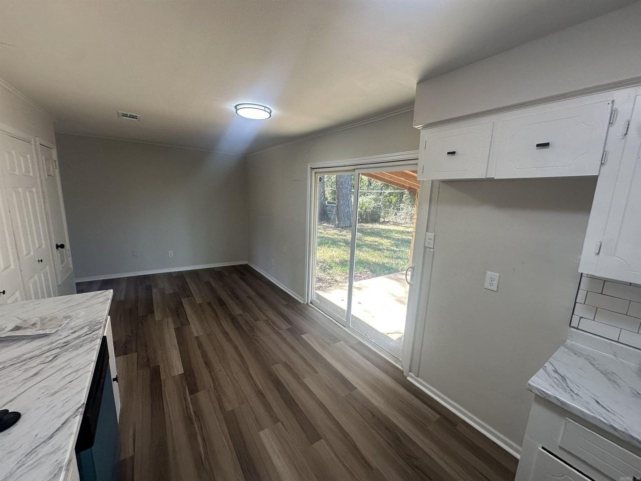 9808 Wilderness Rd - Photo 7 of 19