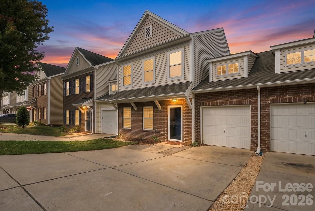 433 Battery Cir - Photo 3 of 31