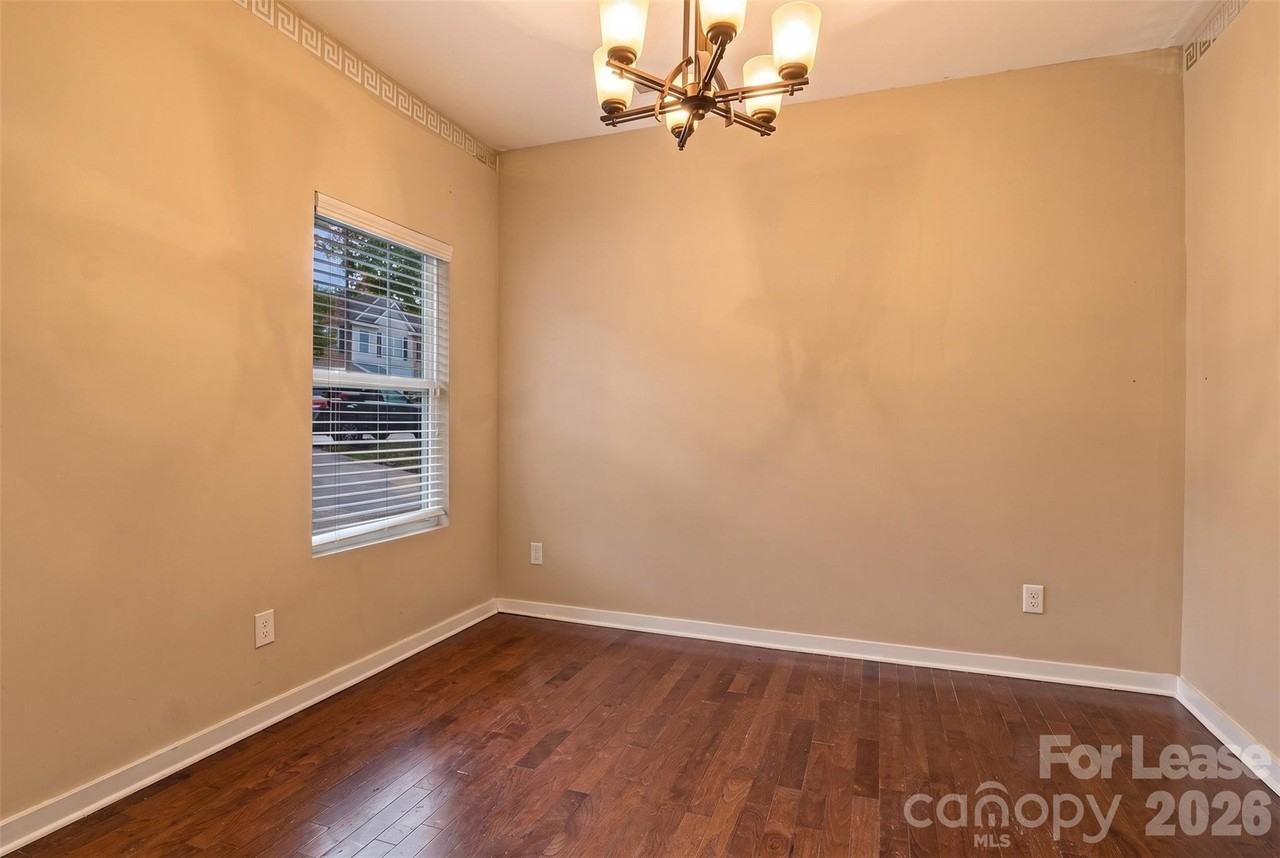 433 Battery Cir - Photo 7 of 31