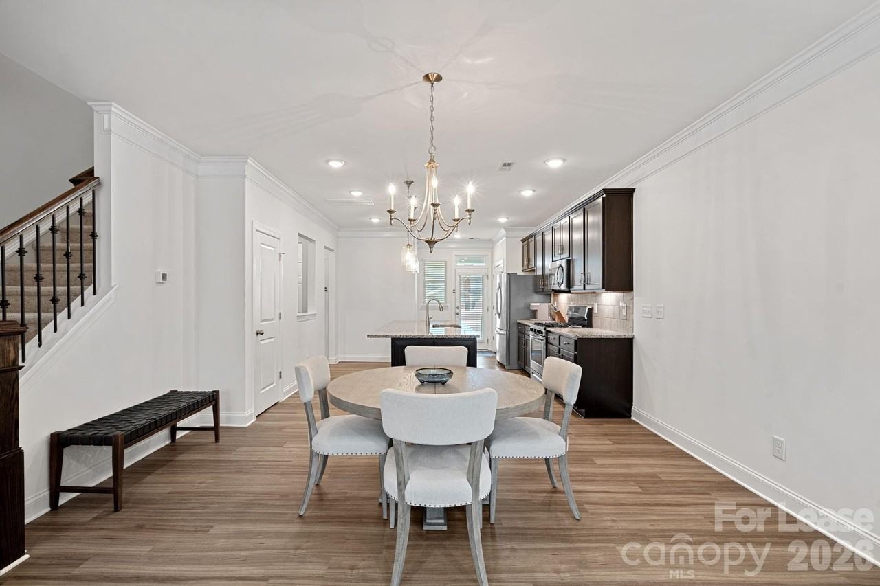 208 Waterlynn Ridge Rd #B - Photo 5 of 26