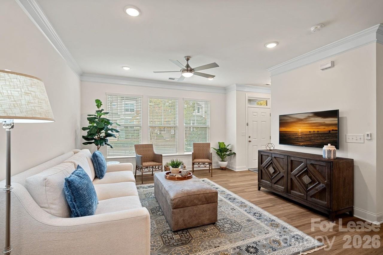 208 Waterlynn Ridge Rd #B - Photo 7 of 26