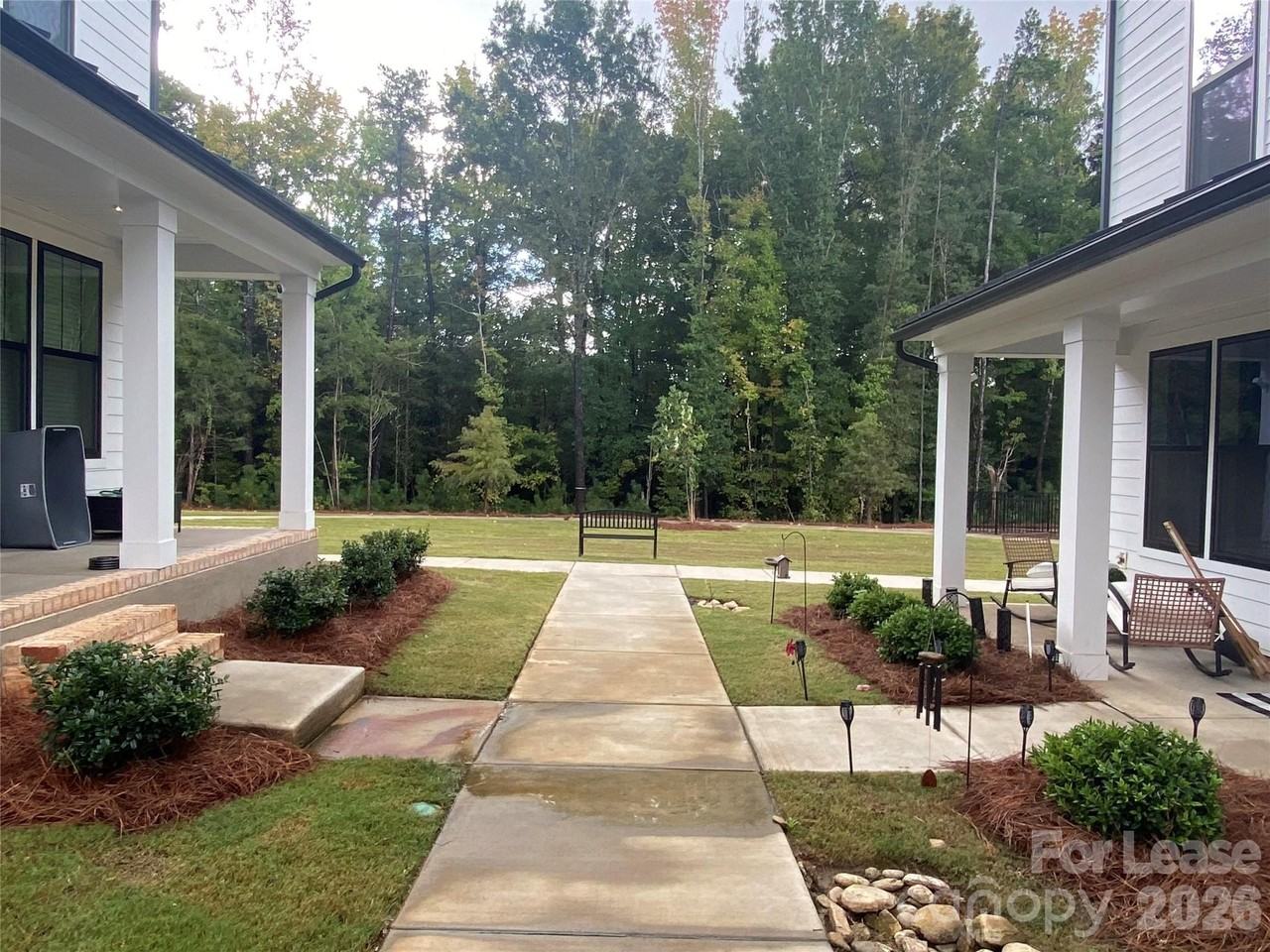 13016 Moon Rd - Photo 3 of 18