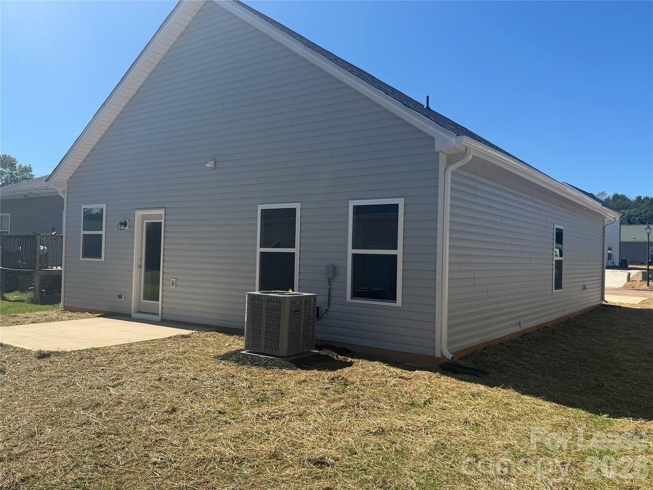208 Prosperity Pl - Photo 2 of 9