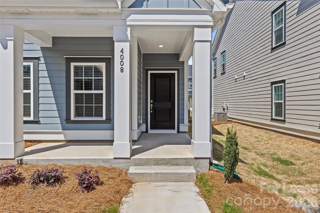 4008 Crooked Spruce Ct - Photo 2 of 33
