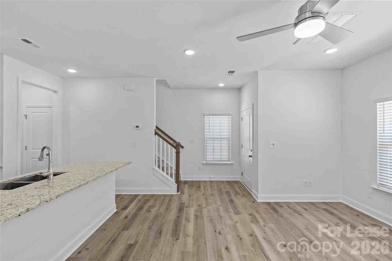 4008 Crooked Spruce Ct - Photo 4 of 33