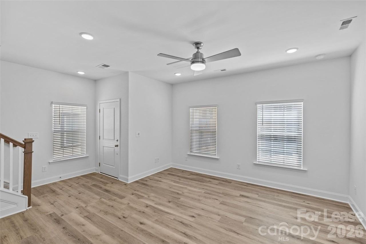 4008 Crooked Spruce Ct - Photo 7 of 33