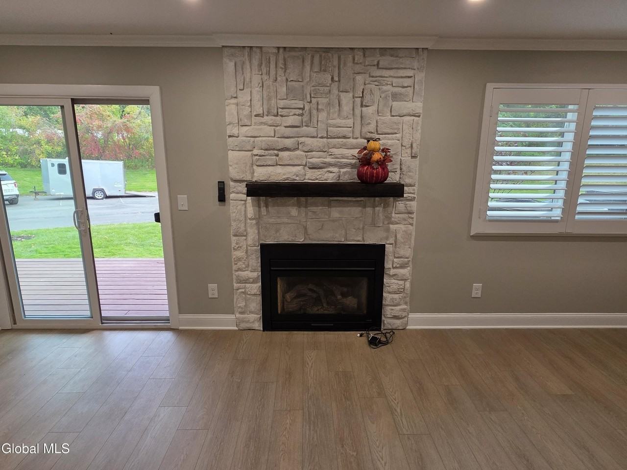 123 Victory Way - Photo 6 of 13
