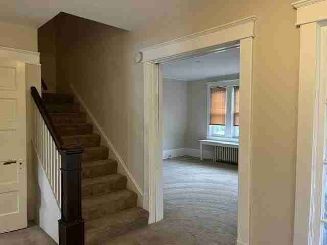 724 Diamond Blvd - Photo 6 of 20