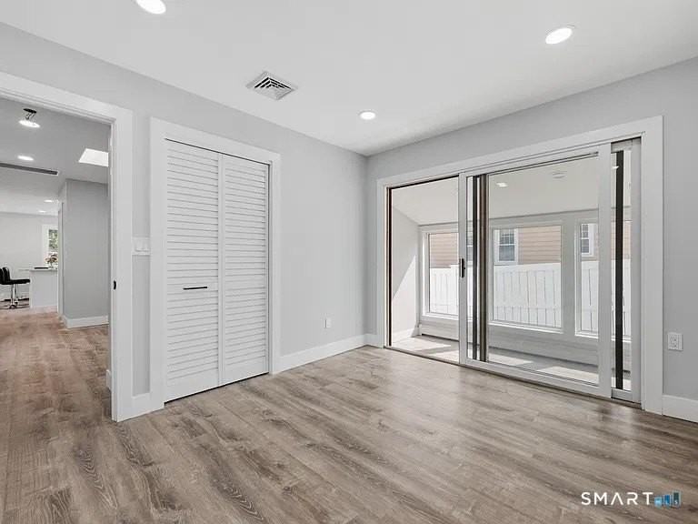 17 Hazel St - Photo 7 of 13