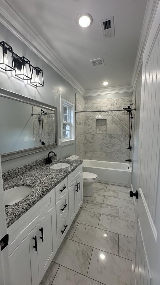 190 Julie Ln - Photo 6 of 33