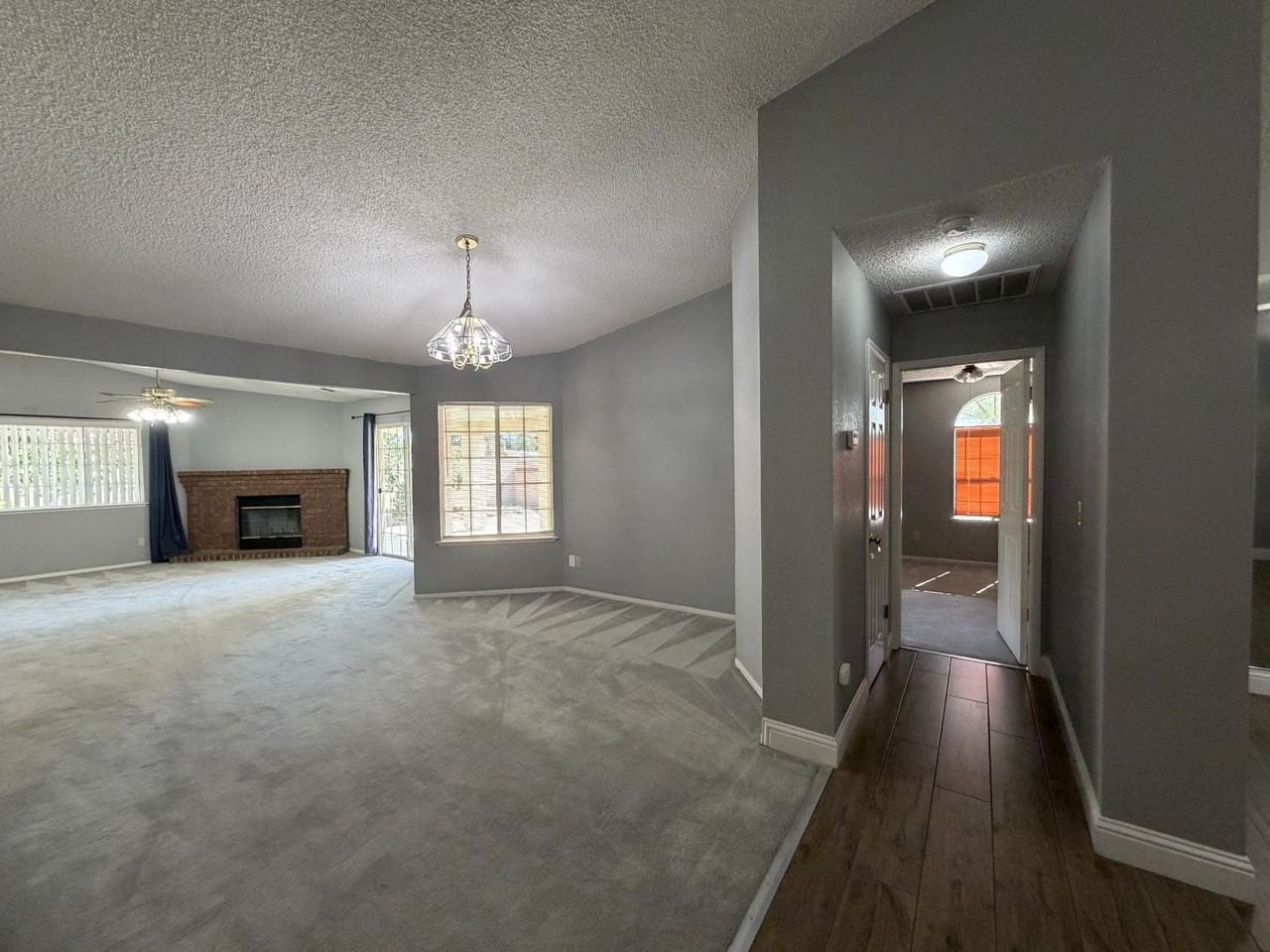 6078 N Hazel Ave - Photo 5 of 21