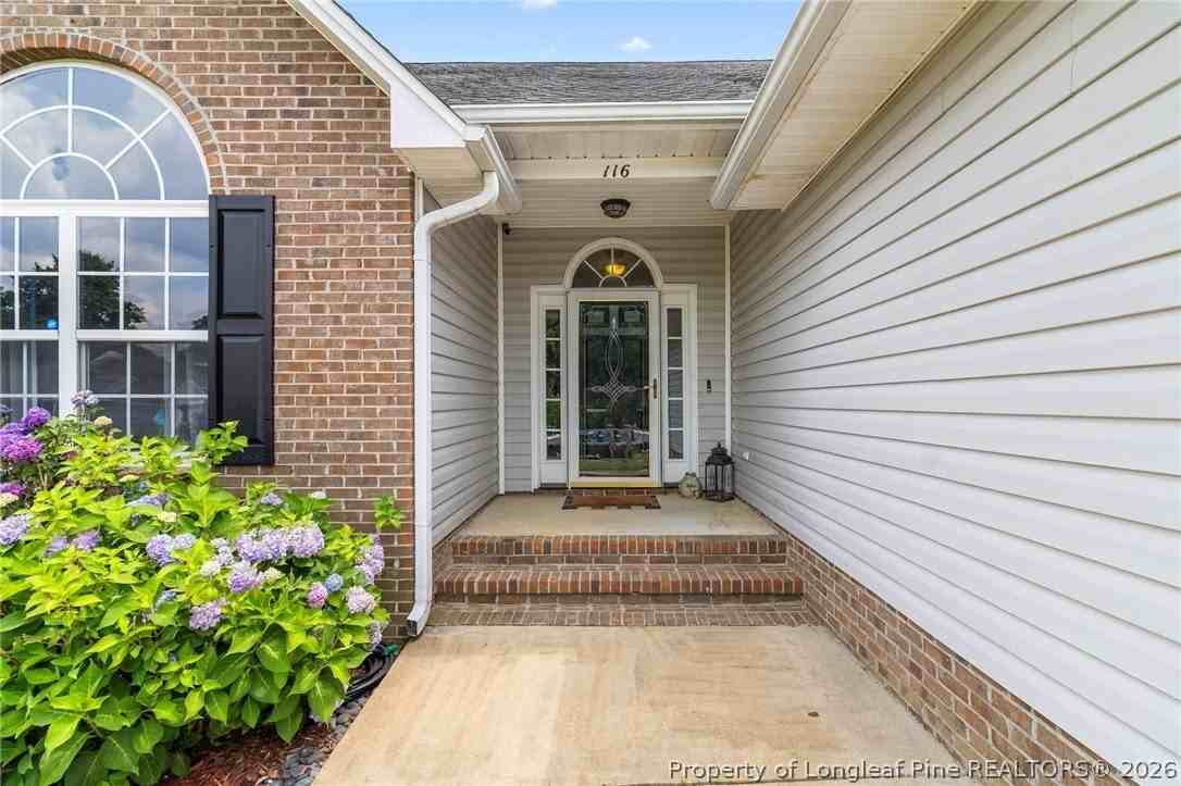 116 Woodbine Dr - Photo 5 of 45