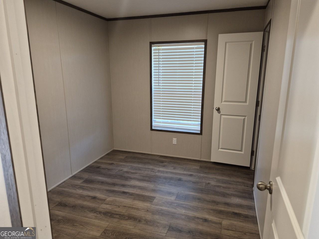 20 Spencer Dr - Photo 5 of 7
