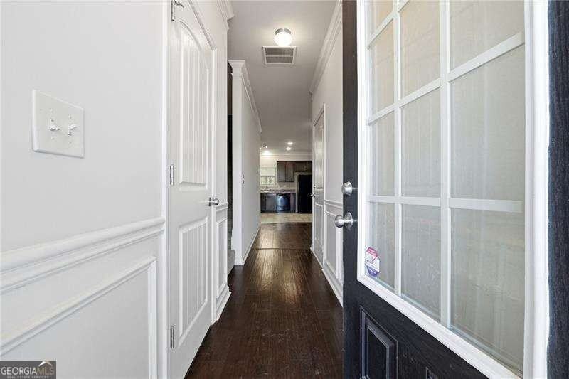 331 Turtle Creek Dr - Photo 2 of 25