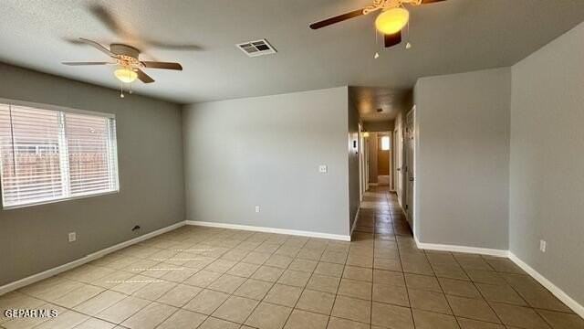 136 Keeny Ct #B - Photo 3 of 11