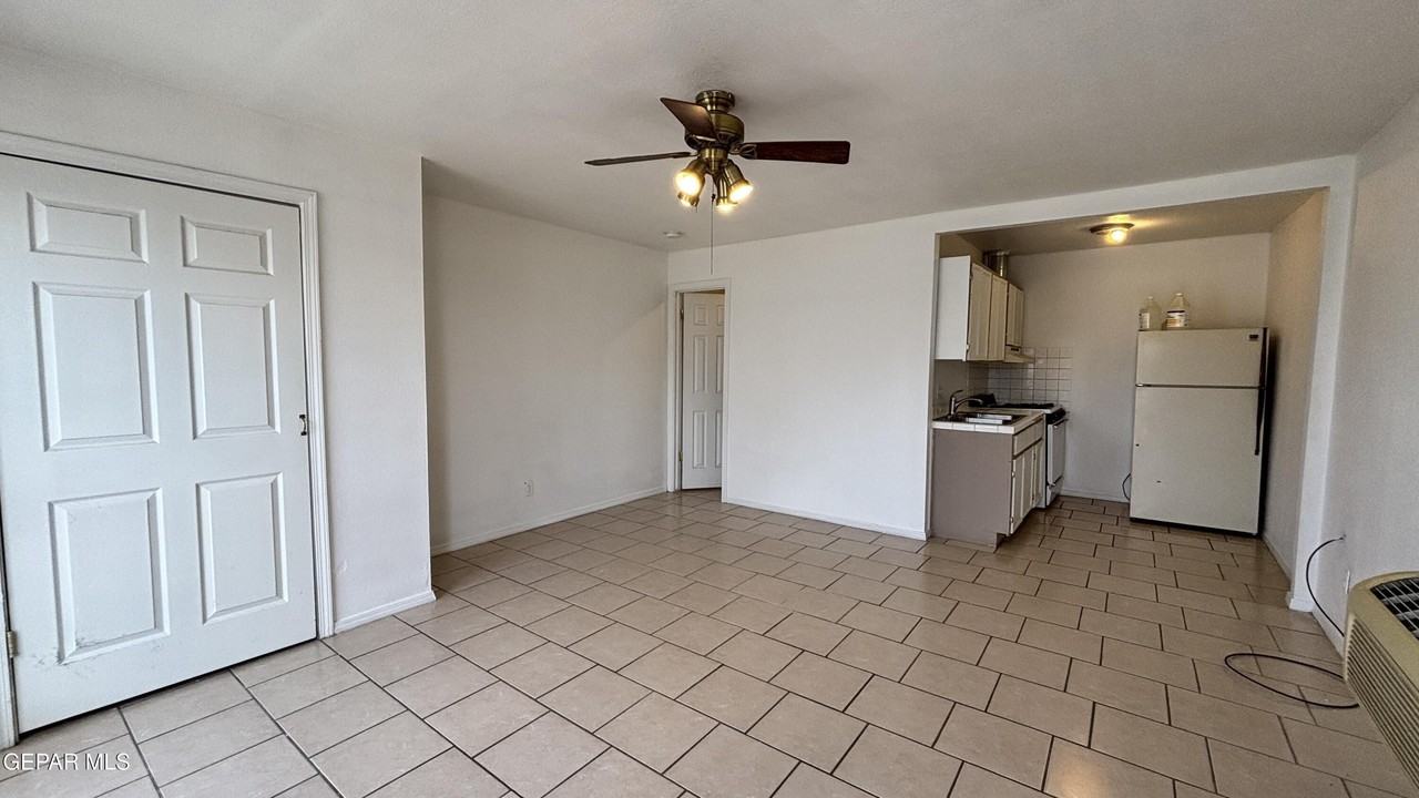 605 Meadow Rd #1 - Photo 2 of 6