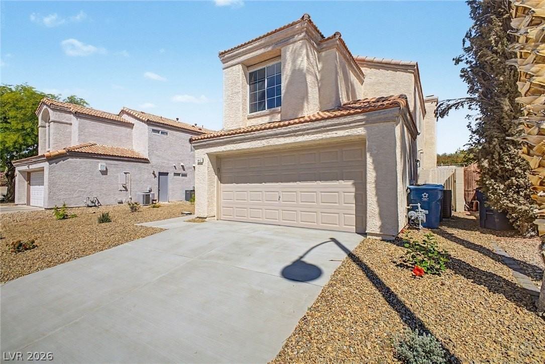 9812 Eagle Rock Ct - Photo 5 of 42