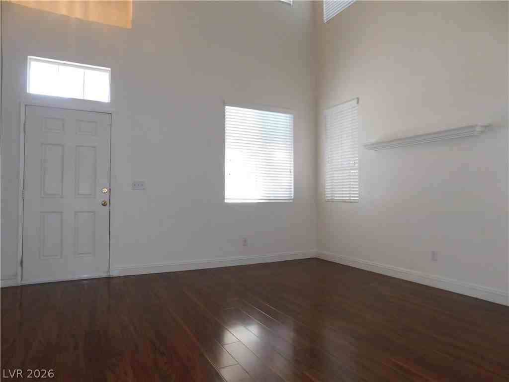 5444 Goldenroot Ct - Photo 3 of 44