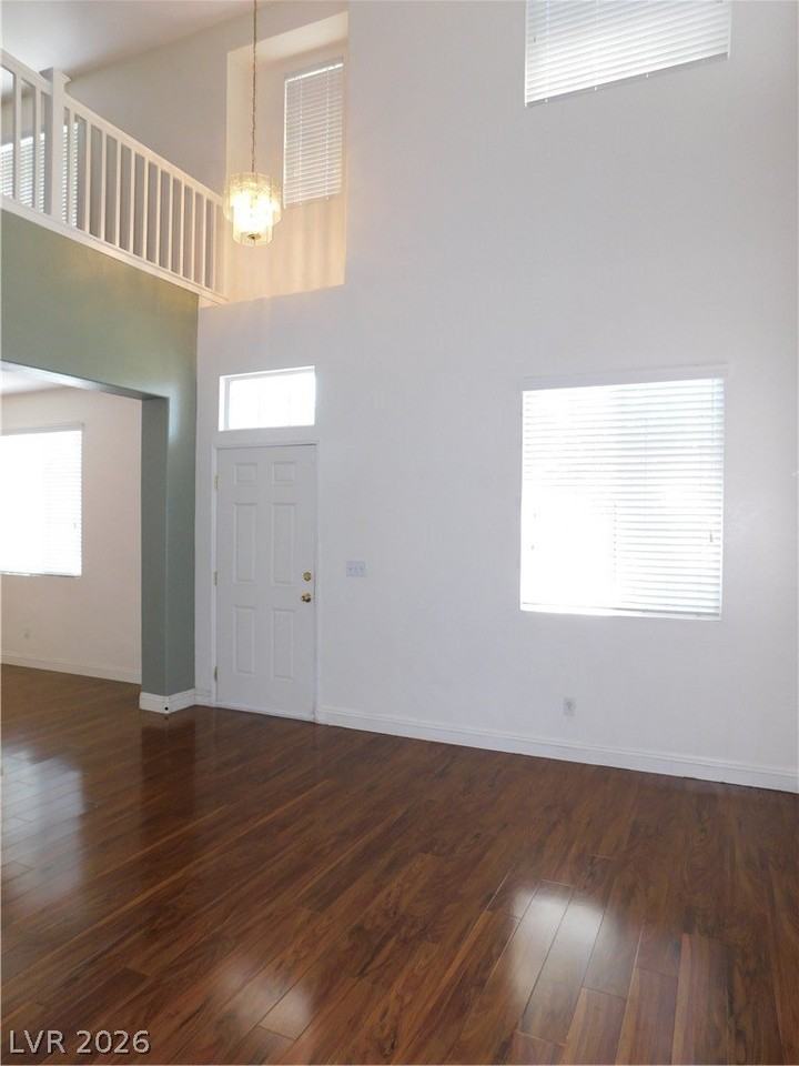5444 Goldenroot Ct - Photo 5 of 44