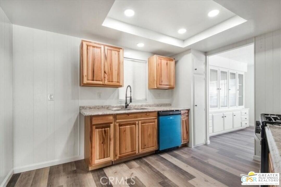 38 N Paseo Laredo - Photo 6 of 29