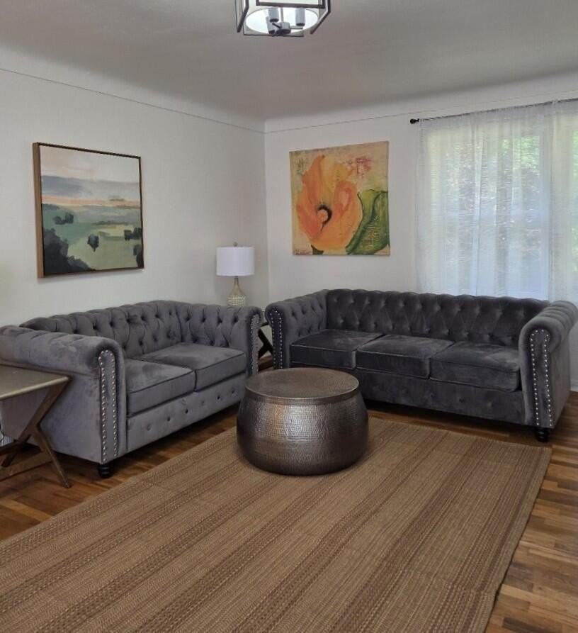 325 N Kendall Ave - Photo 6 of 19