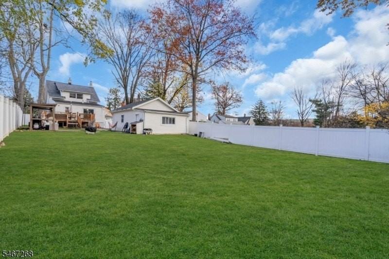 18 Belle Terre Rd - Photo 7 of 9
