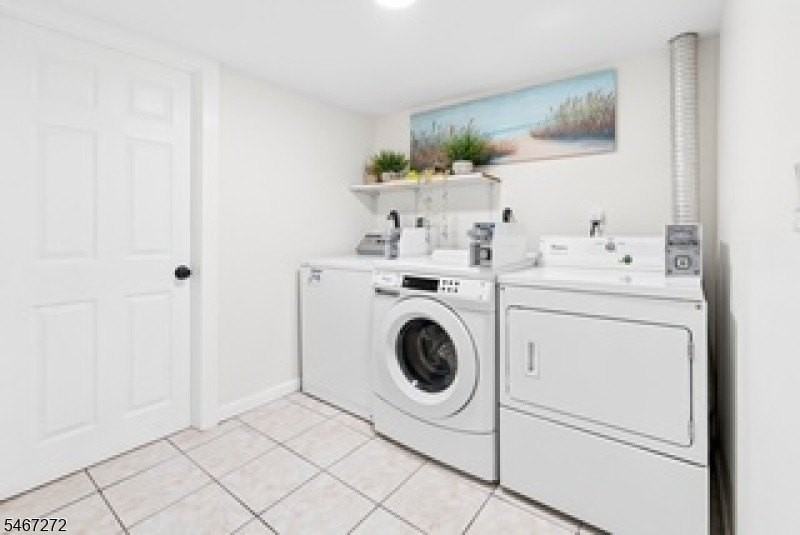 83 Nagle St - Photo 4 of 15