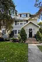 218 Park St #2 - Photo 1 of 1