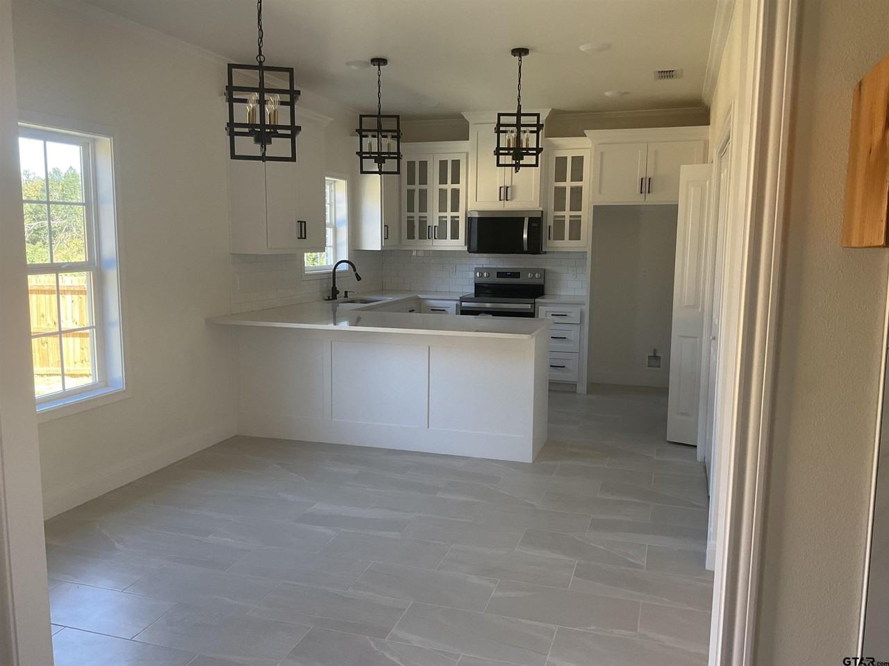 3016 Frankston Hwy - Photo 5 of 26