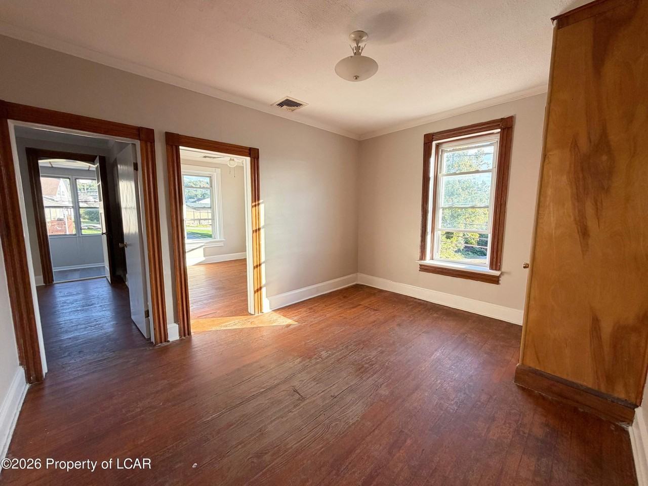 821 Mill St #2 - Photo 4 of 12