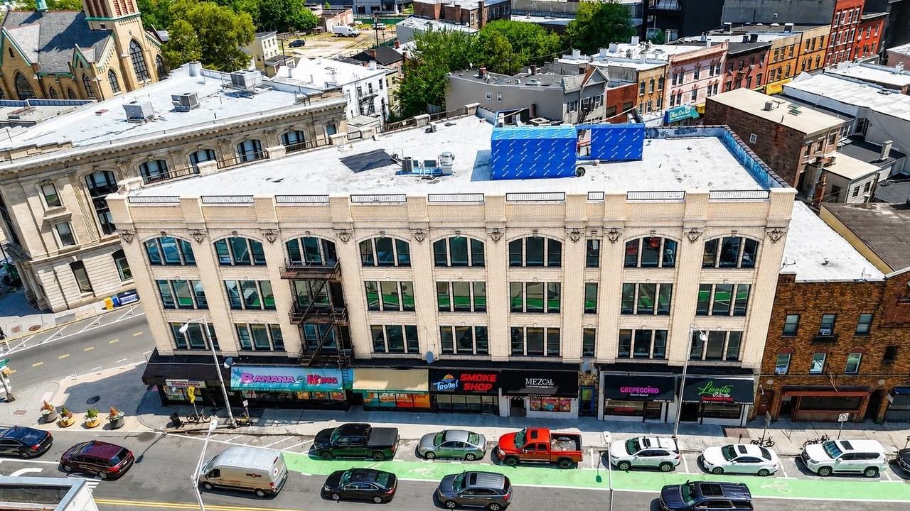 665 Newark Ave #305