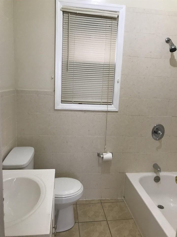 169 Winfield Ave #1 - Photo 6 of 19