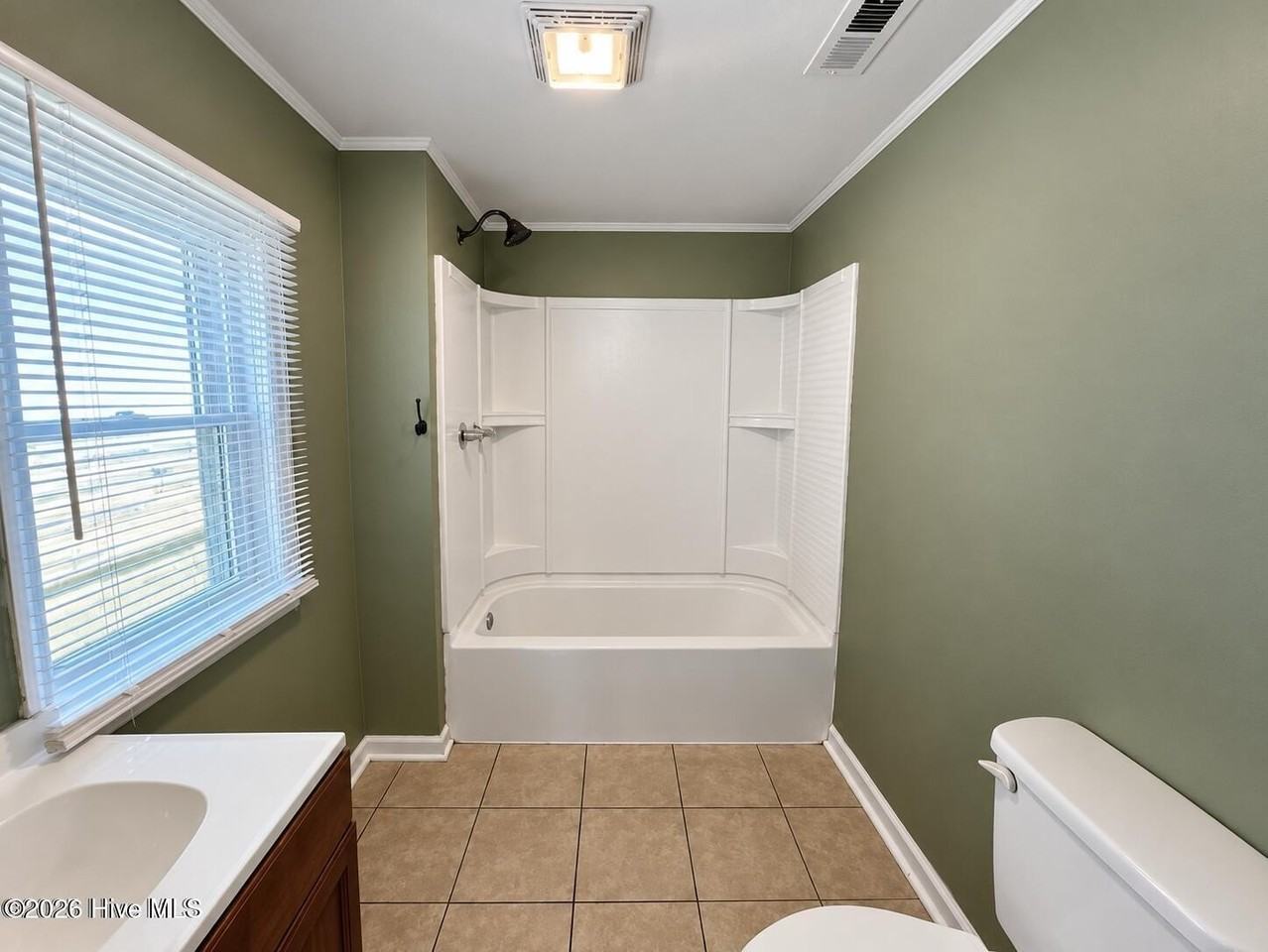 1115 S 9th St - Photo 5 of 10