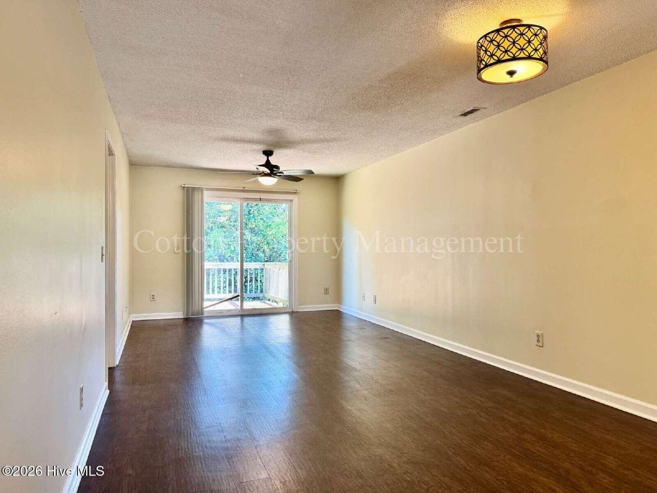 107 Lullwater Dr #201 - Photo 4 of 29