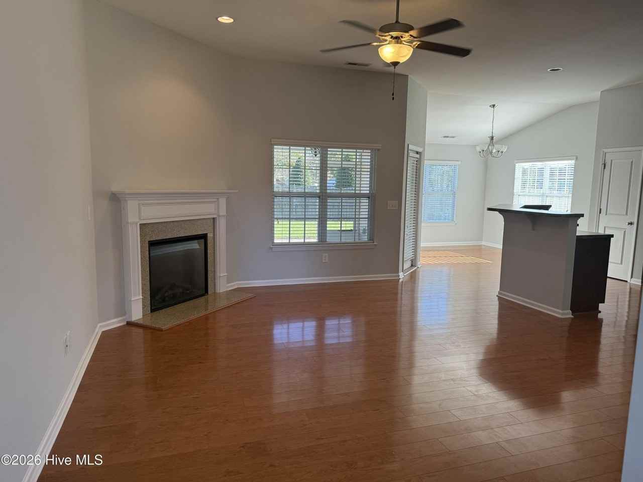 2613 Rhinestone Dr - Photo 3 of 21
