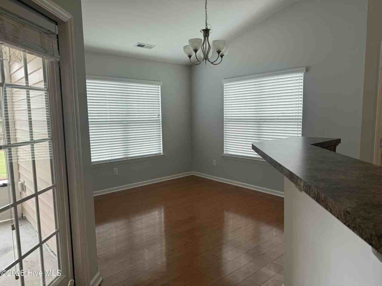 2613 Rhinestone Dr - Photo 6 of 21