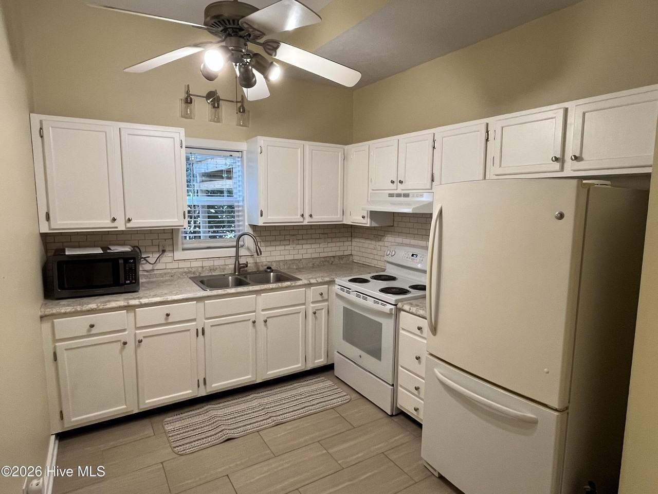 3721 Wrightsville Ave - Photo 5 of 8