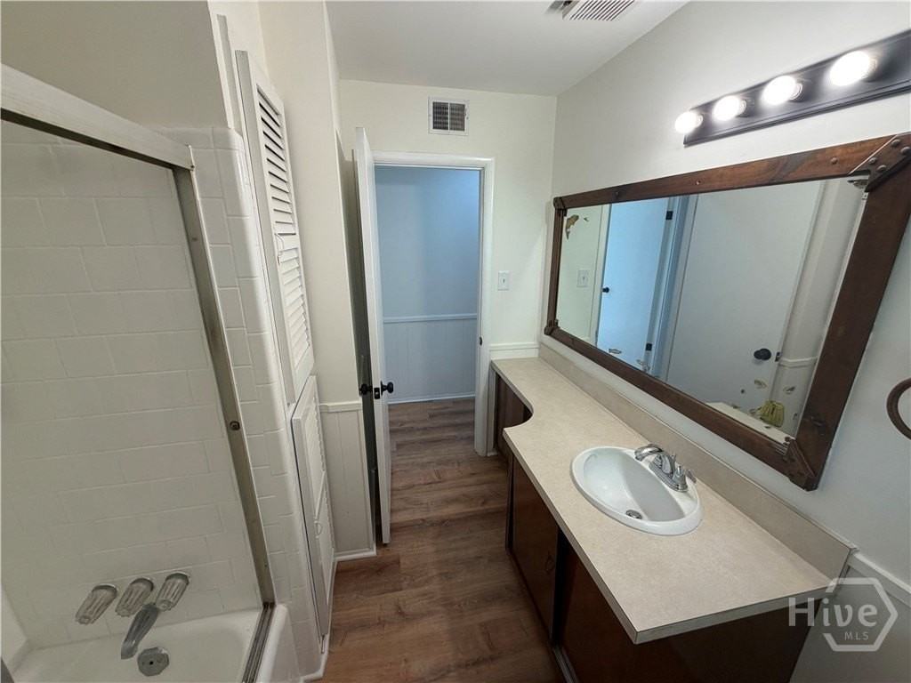104 Darlington St - Photo 7 of 22