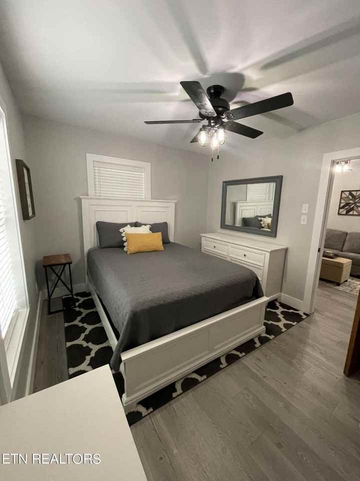 2316 Cedar Ln #A - Photo 6 of 12