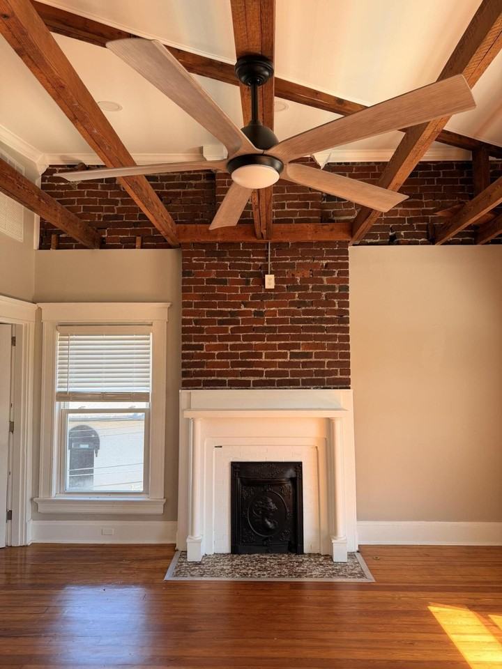 102 W Second St #5 - Photo 3 of 26