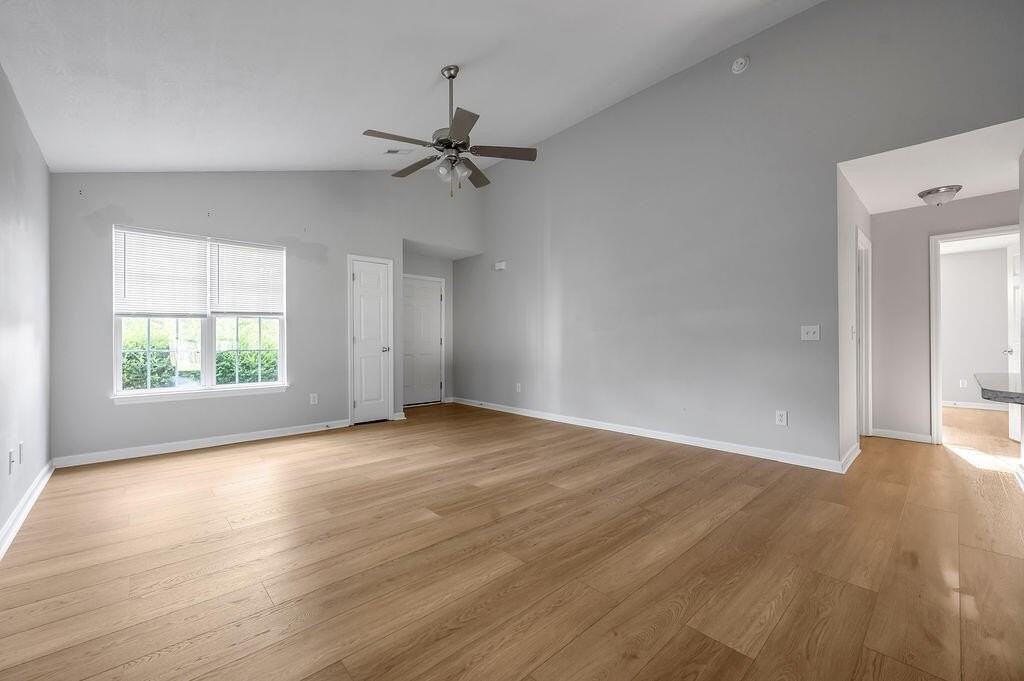 3056 Shady Knoll Rst - Photo 3 of 16
