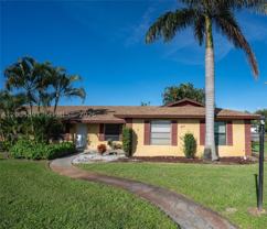 4259 Royal Banyan Way #B - Photo 1 of 1