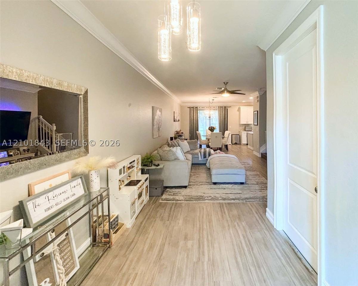 10850 Nw 73rd Ct #10850 - Photo 2 of 13