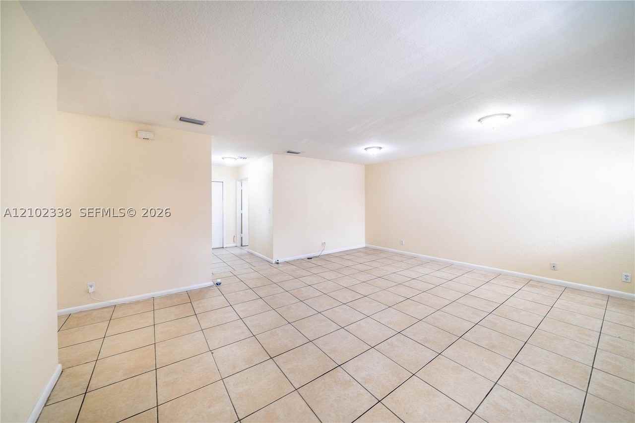 2746 Nw 131st St #0 - Photo 2 of 34
