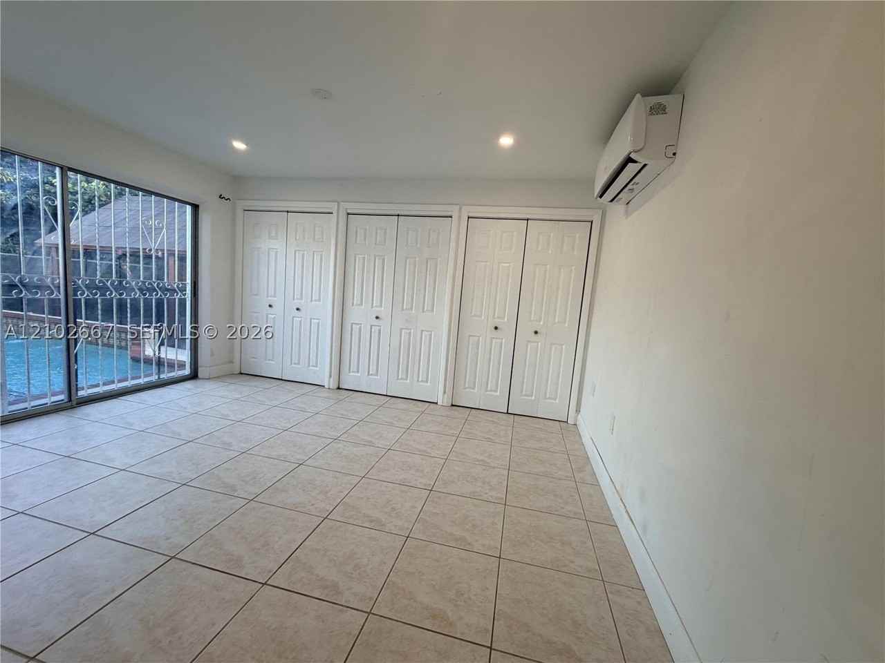 8218 Southampton Dr #A - Photo 5 of 23
