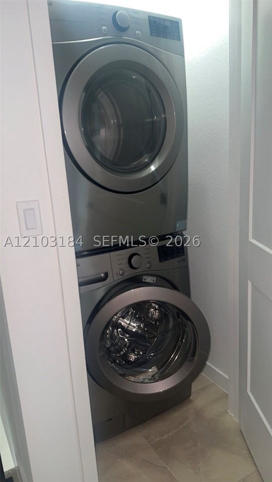 1351 Nw 4th Ter - Photo 5 of 6